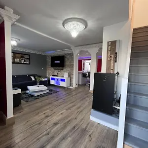 https://maison-de-caractre.fr-paris.fr